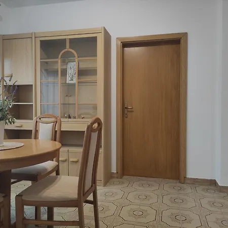 아파트 Grzic 풀라