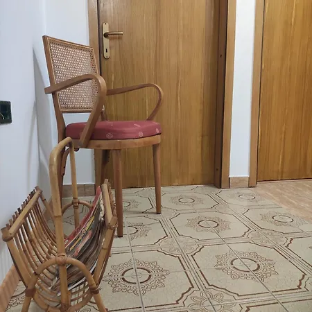 Grzic דירה *